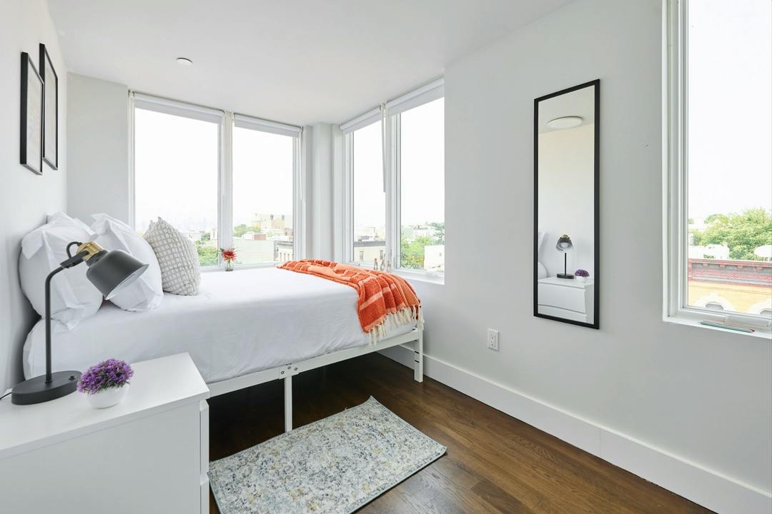 Seneca Ave, Ridgewood, NY preview
