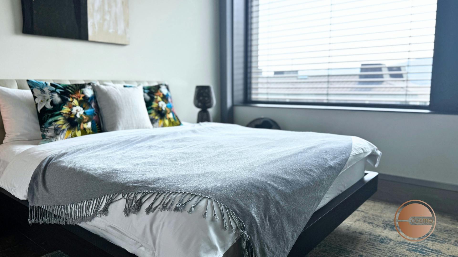 Apartment for rent for CHF 10,300 per month in Zürich, Gustav-Gull-Platz