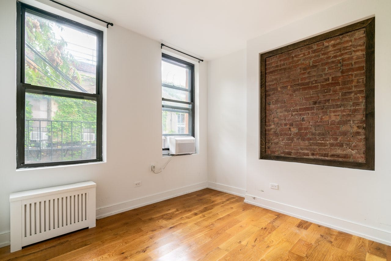 Appartement à louer pour $4,828/mois à New York City, E 7th St