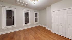 Отдельная комната сдается в аренду за $1,273 в месяц в Washington, D.C., 13th St SE