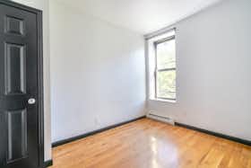 Private room for rent for €3,451 per month in Westfield, Columbus Ave