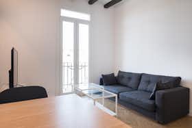 Apartment for rent for €1,990 per month in Barcelona, Carrer de l'Atlàntida