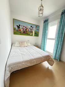 Private room for rent for €280 per month in Jerez de la Frontera, Calle César Vallejo