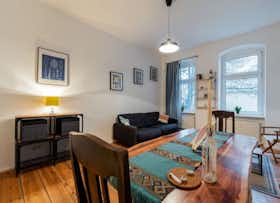 Apartment for rent for €850 per month in Berlin, Stralauer Allee