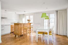 Apartment for rent for €1,200 per month in Amsterdam, Nieuwe Herengracht