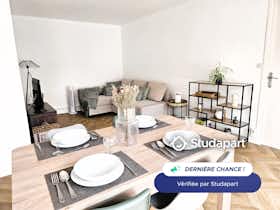 Apartamento para alugar por € 800 por mês em Valence, Rue des Frères Montgolfier