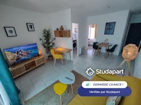 Apartamento para alugar por € 890 por mês em Le Pradet, Boulevard de Lattre de Tassigny