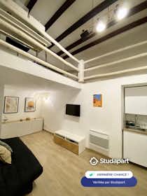 Lägenhet att hyra för 950 € i månaden i Menton, Rue Mattoni