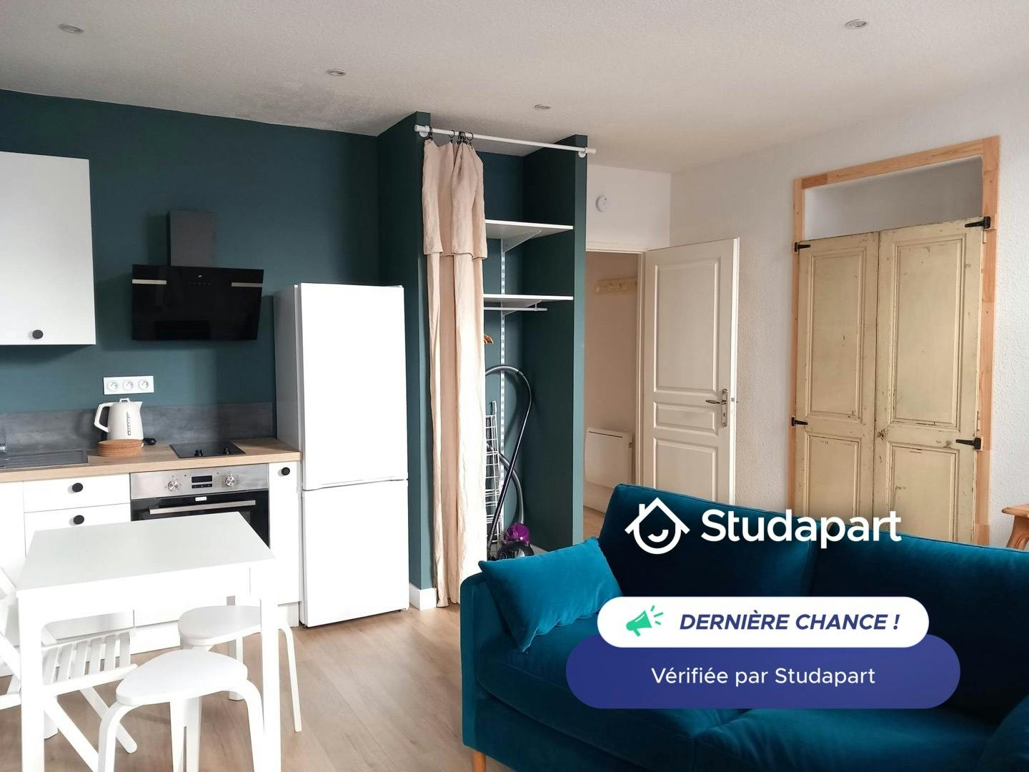 Apartament de închiriat pentru 545 EUR pe lună în Toulon, Rue Jean Jaurès
