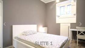 Private room for rent for €400 per month in Rome, Via Malta