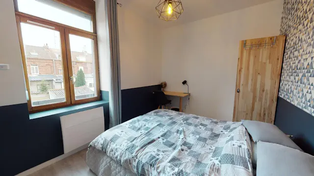 Private room in Rue Ghesquières, Lille (1523119) room image 1
