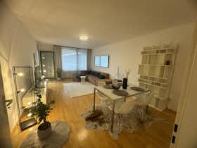 Appartement à louer pour 1 990 €/mois à Munich, Herterichstraße
