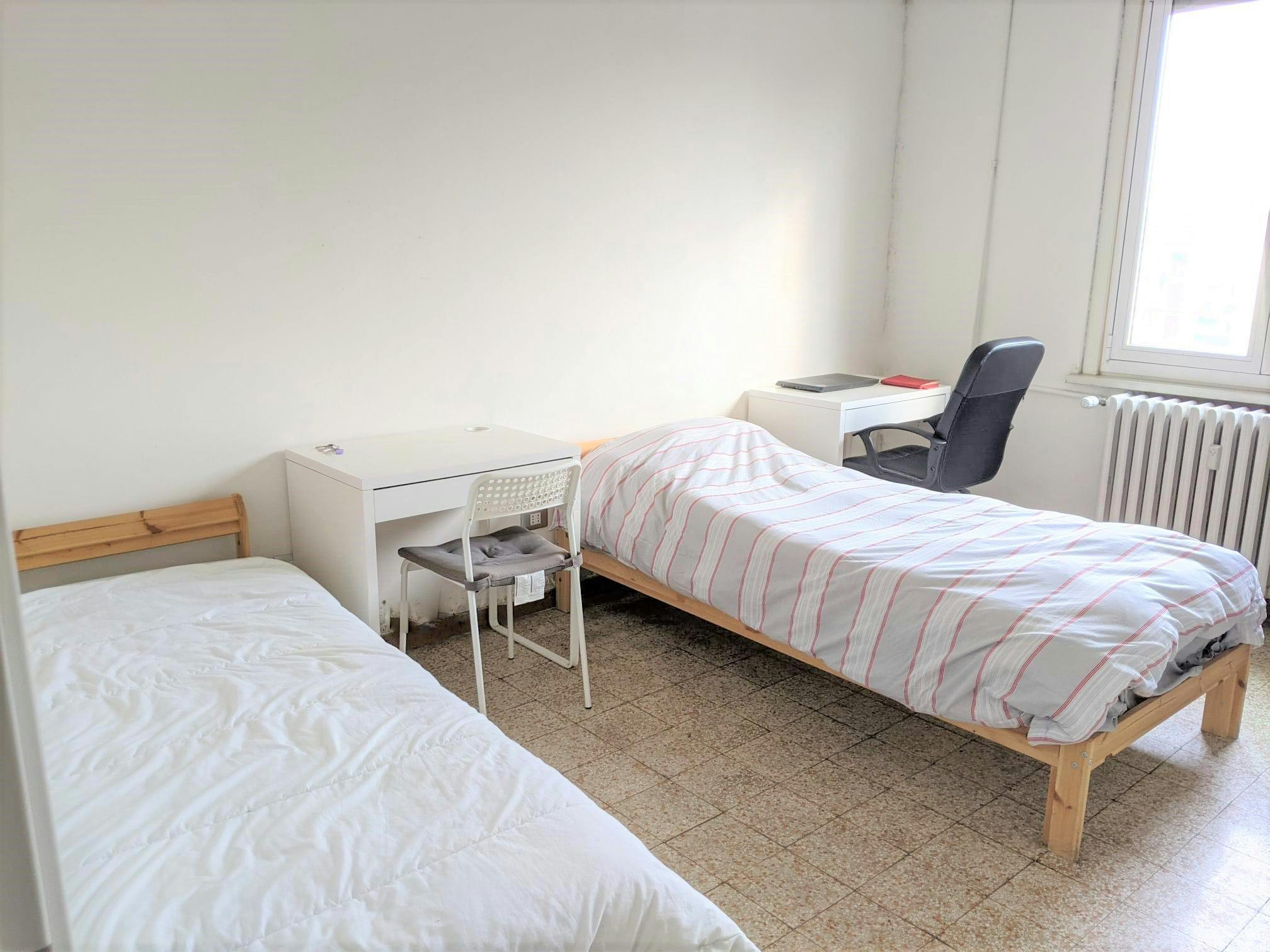 Shared room for rent for €330 per month in Milan, Via Jacopino da Tradate