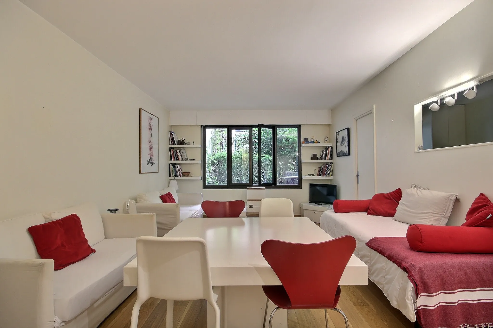 1-Bedroom Apartment in Rue Saint-Honoré, Paris (1523248) ROOM 3