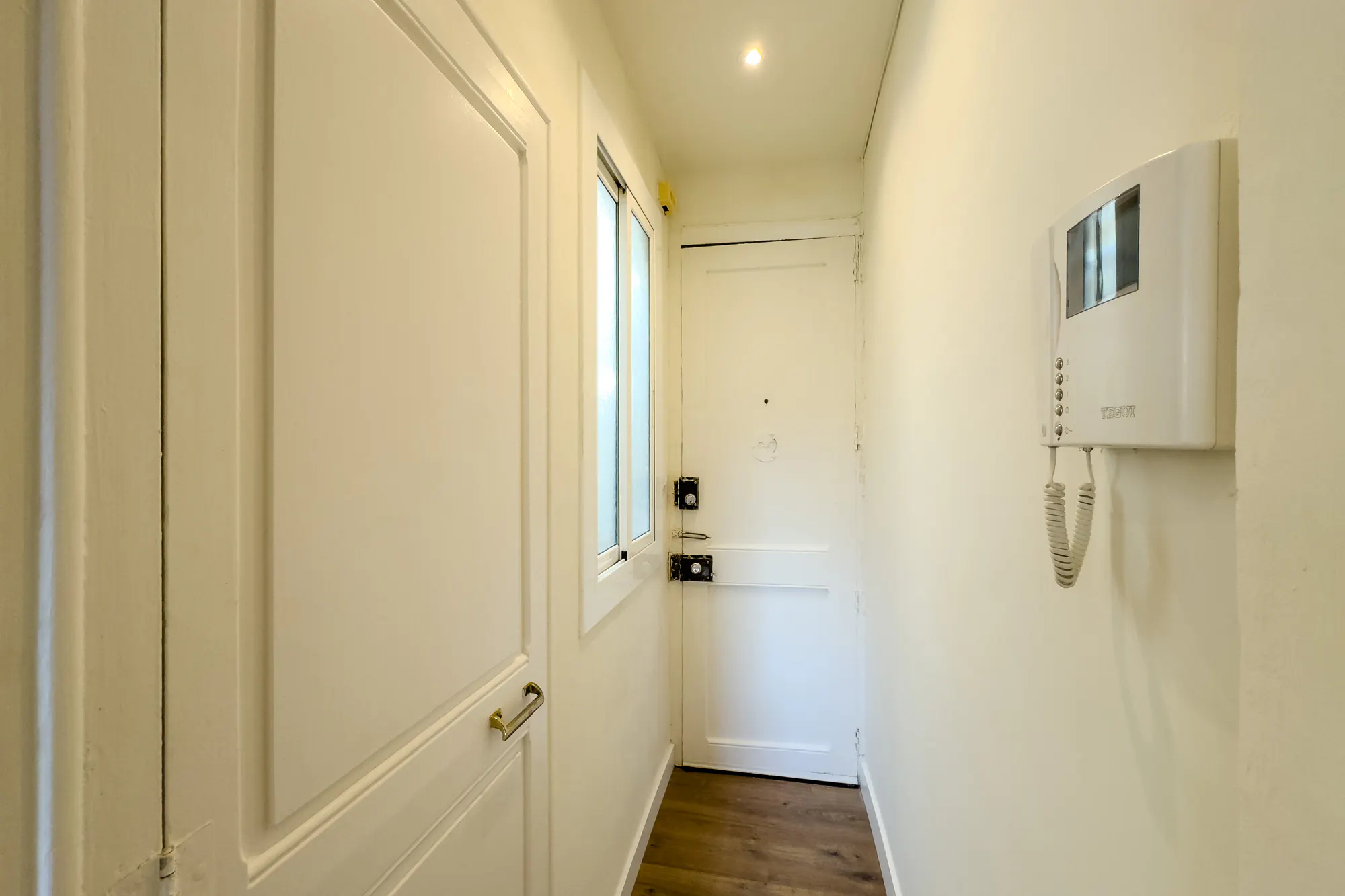1-Bedroom Apartment in Carrer del Comte Borrell, Barcelona (1523316) ROOM 3