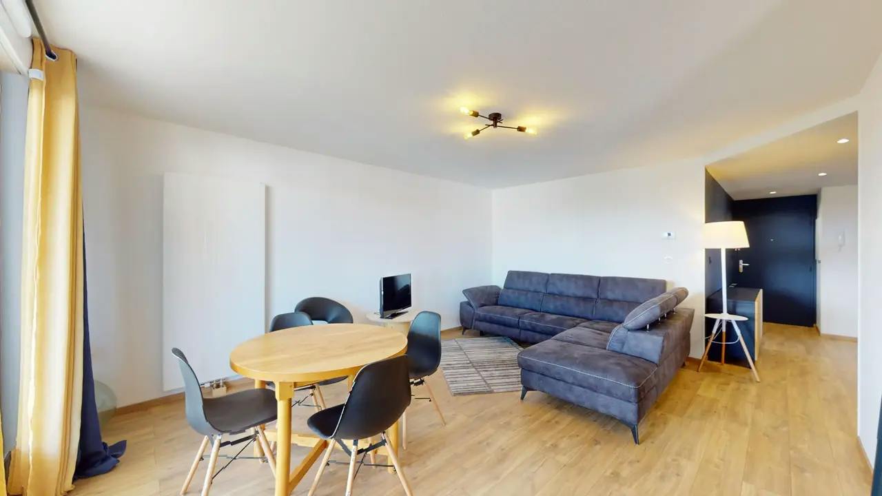 2-Bedroom Apartment in Rue Docteur Hôspital, Clermont-Ferrand (1523339) ROOM 1