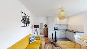 公寓 正在以 €878 的月租出租，其位于 Rennes, Rue Ange Blaize