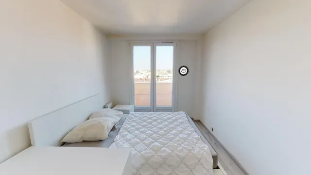 Private room in Boulevard de Larramet, Toulouse (1523370) room image 2