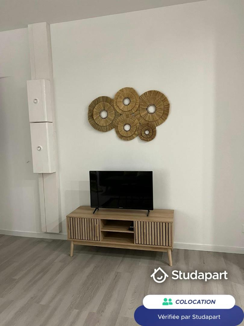 Private room for rent on Rue Jean Bart, Lille - Vue 5