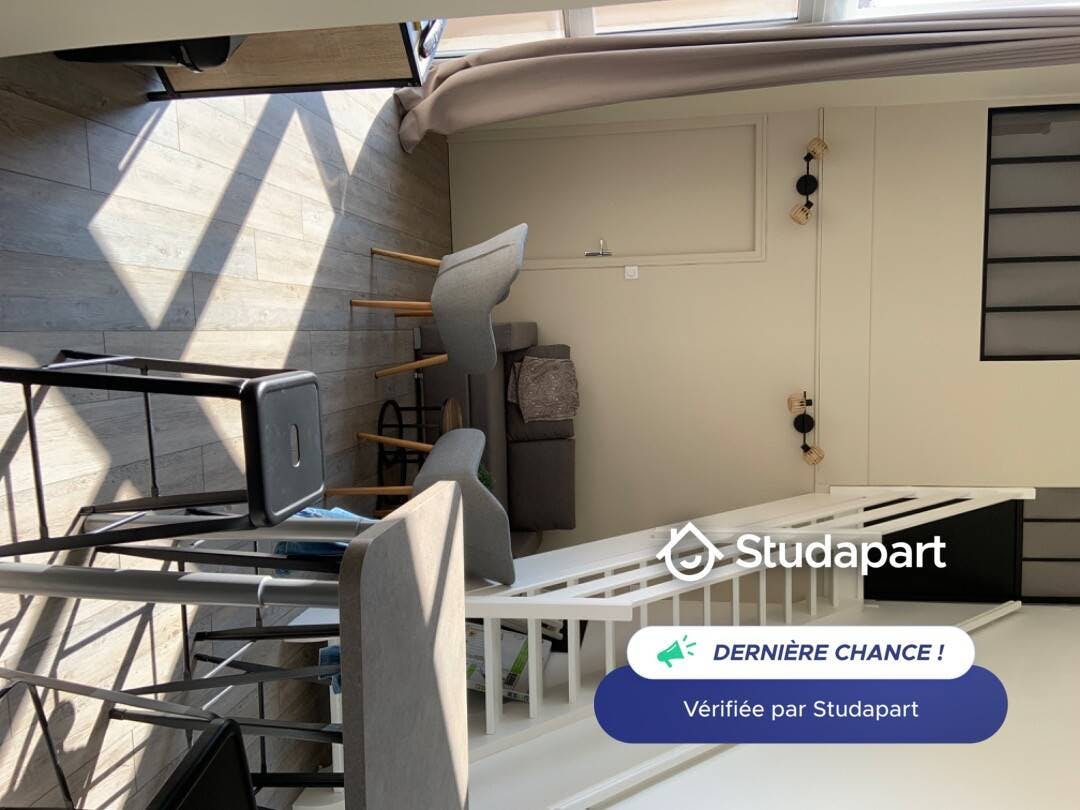 Apartamento en alquiler por 990 € al mes en La Rochelle, Rue Verdière