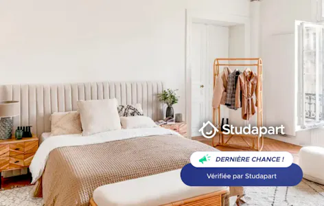 Apartment in Levallois-Perret