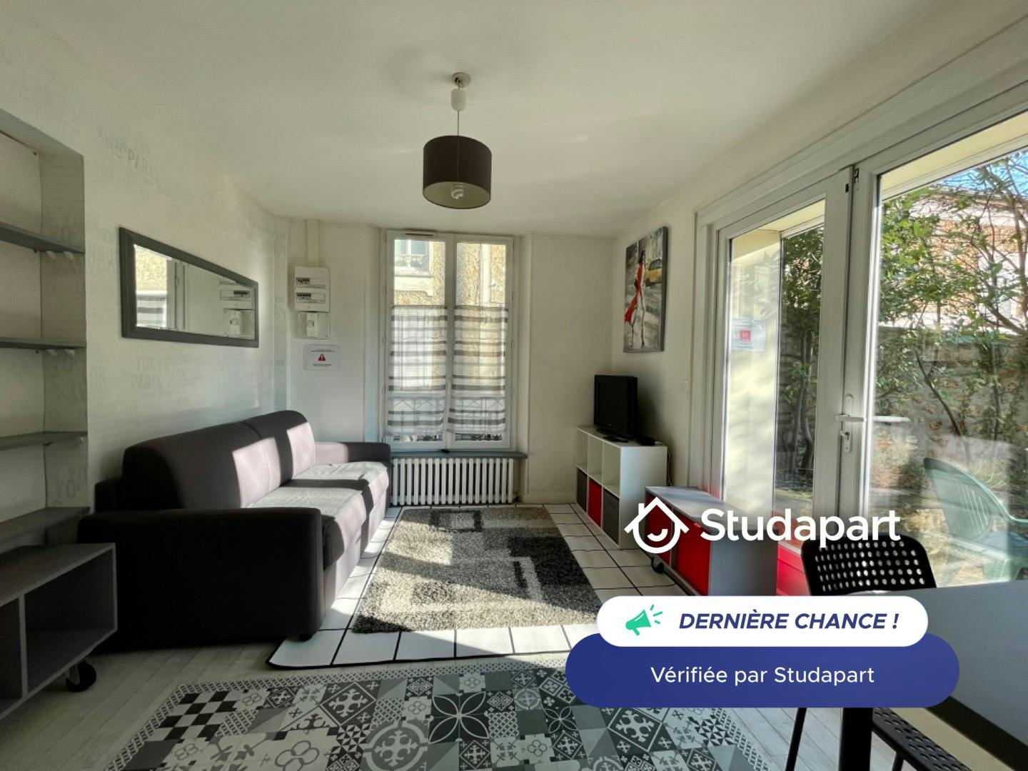 Apartment for rent for €900 per month in Palaiseau, Rue Michelet