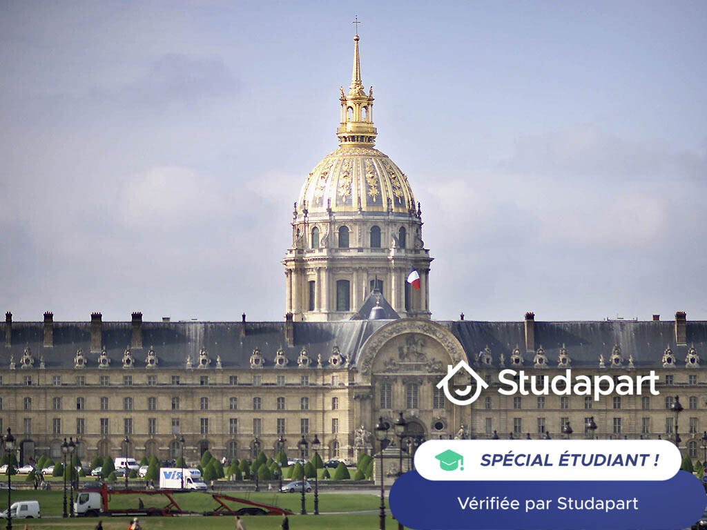 Private room for rent for €1,300 per month in Paris, Rue d'Oradour-sur-Glane