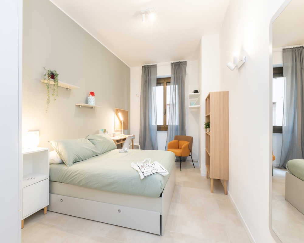 Via Salasco, Milan preview