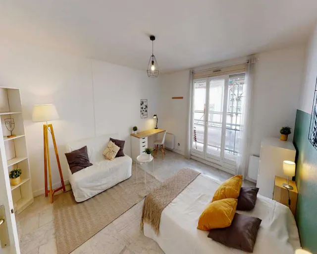Private room in Rue Cavenne, Lyon (1523708) room image 2