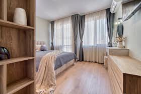 Apartamento en alquiler por 1566 BGN al mes en Varna, Ulitsa Haralambi Angelov