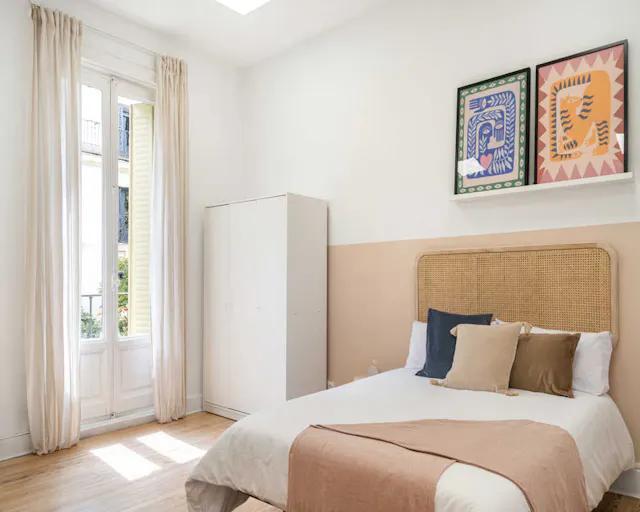 Private room in Calle de Padilla, Madrid (1523810) room image 1