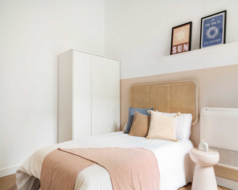Private room in Calle de Padilla, Madrid (1523811) room image 1