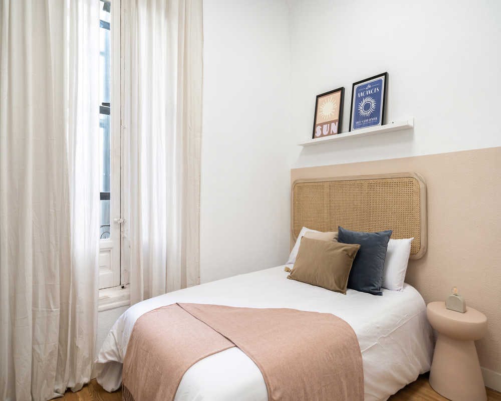 Private room in Calle de Padilla, Madrid (1523815) room image 2