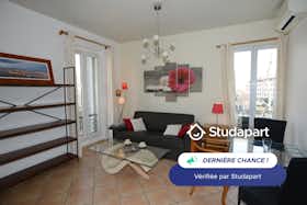 House for rent for €760 per month in Marseille, Boulevard Charles Livon