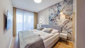 Apartment for rent for €800 per month in Madrid, Calle de las Huertas