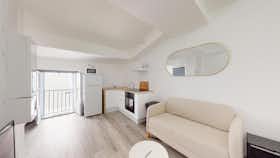 Casa para alugar por € 490 por mês em Béziers, Rue Charles Labor
