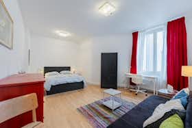 Appartement à louer pour 1 300 €/mois à Berlin, Boxhagener Straße