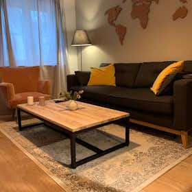 Квартира сдается в аренду за 900 € в месяц в Köln, Lintgasse