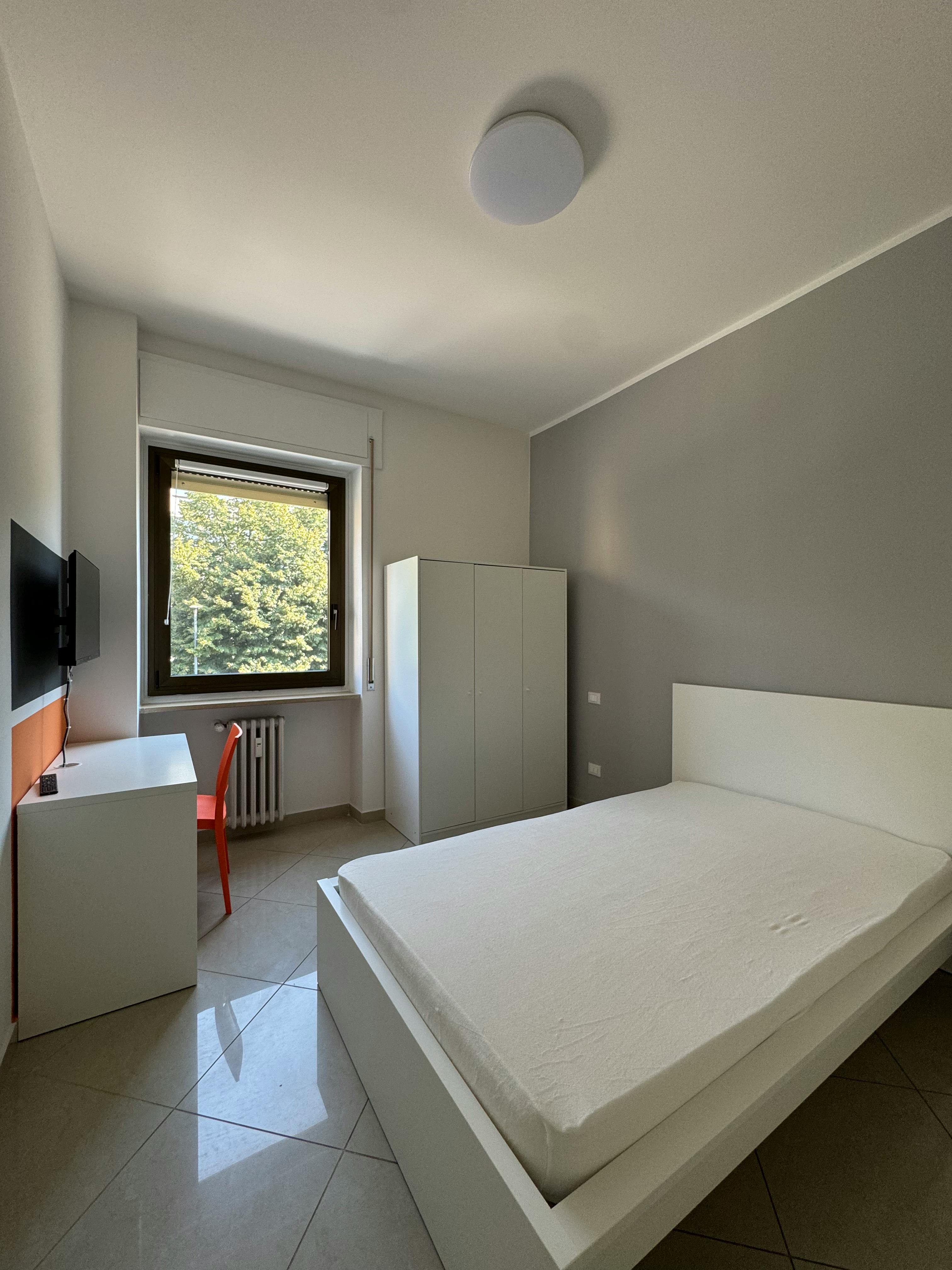 Single room Verona, 1 bed, 13m² — photo 6