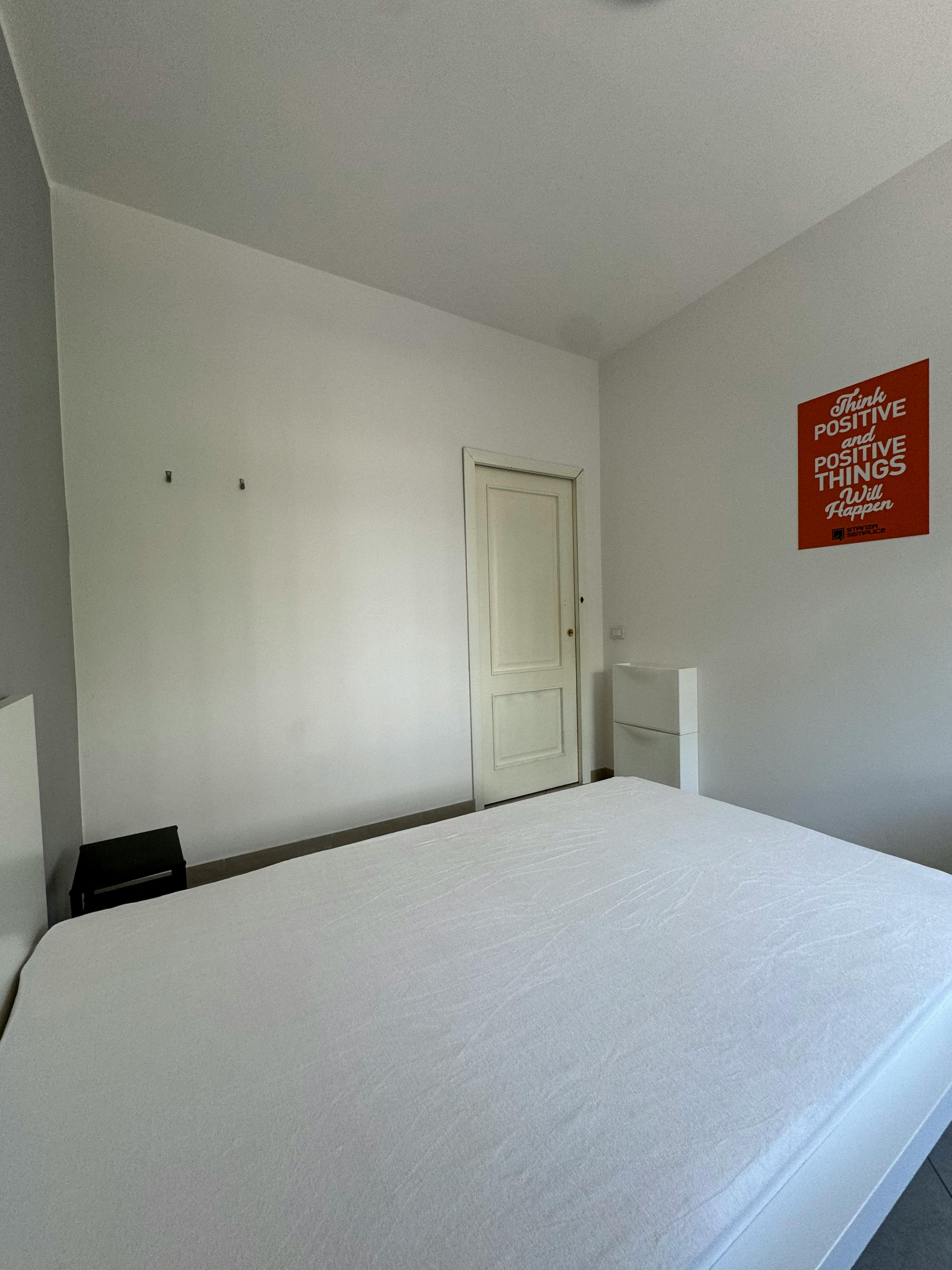 Single room Verona, 1 bed, 13m² — photo 14