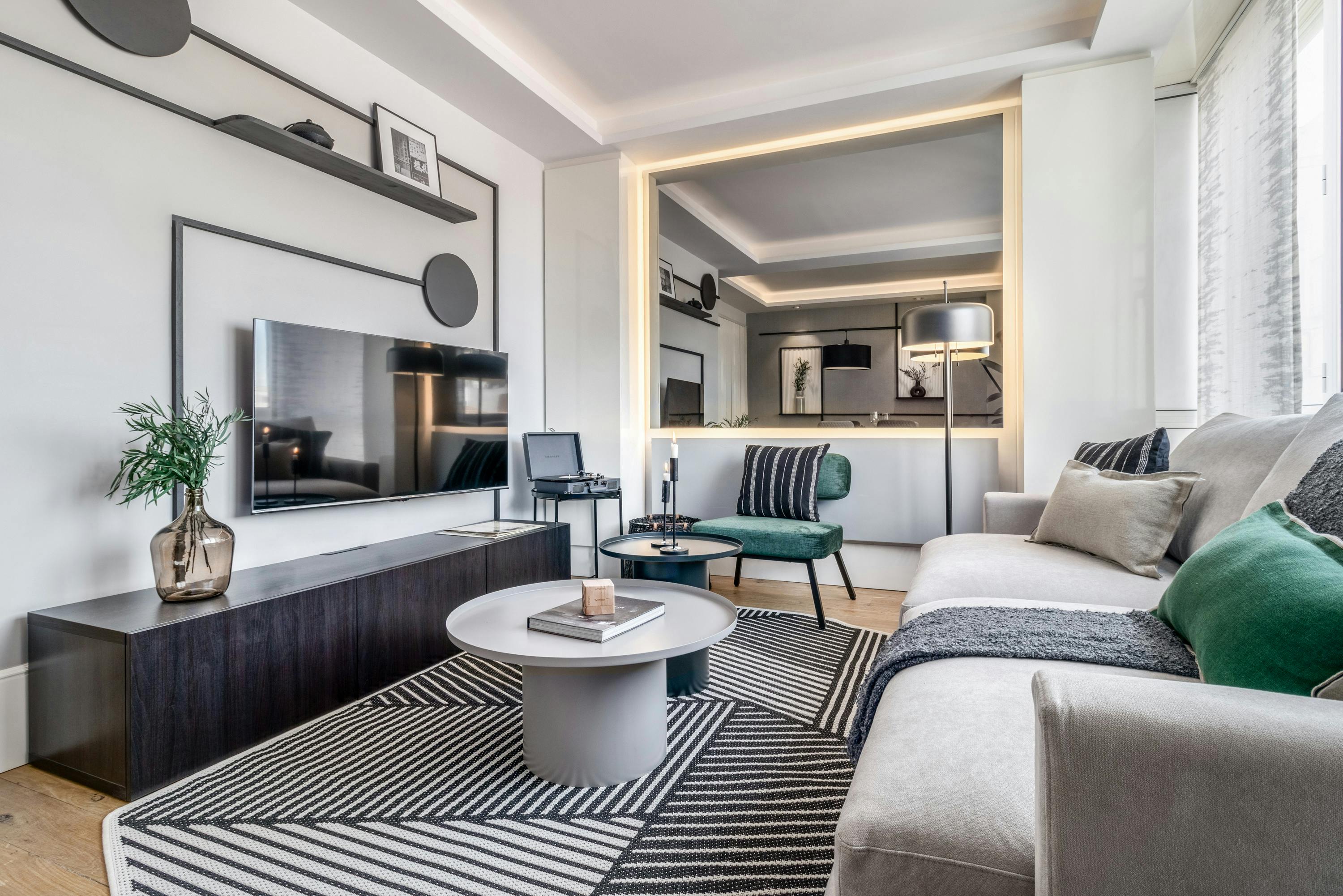 preview gallery tile