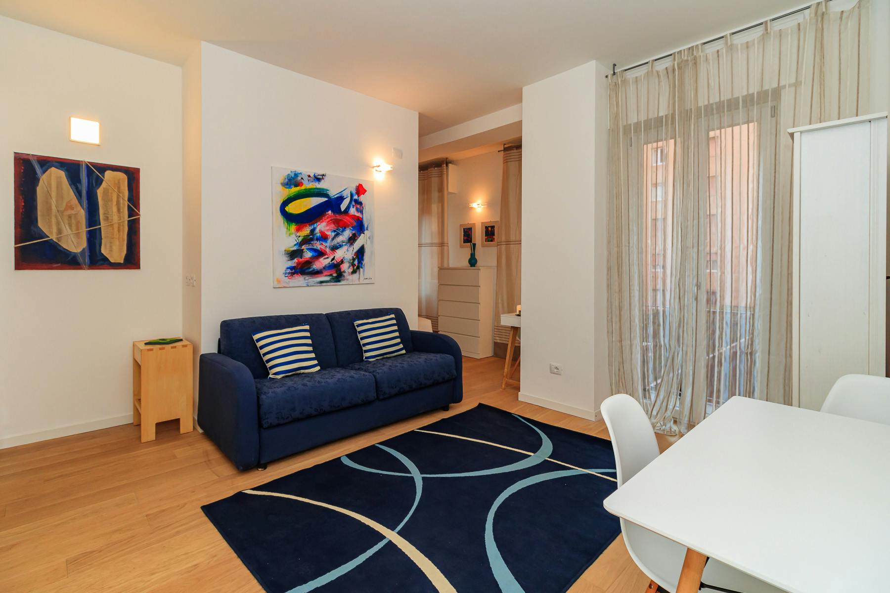 Apartment for rent for €1,900 per month in Milan, Via Guglielmo Silva