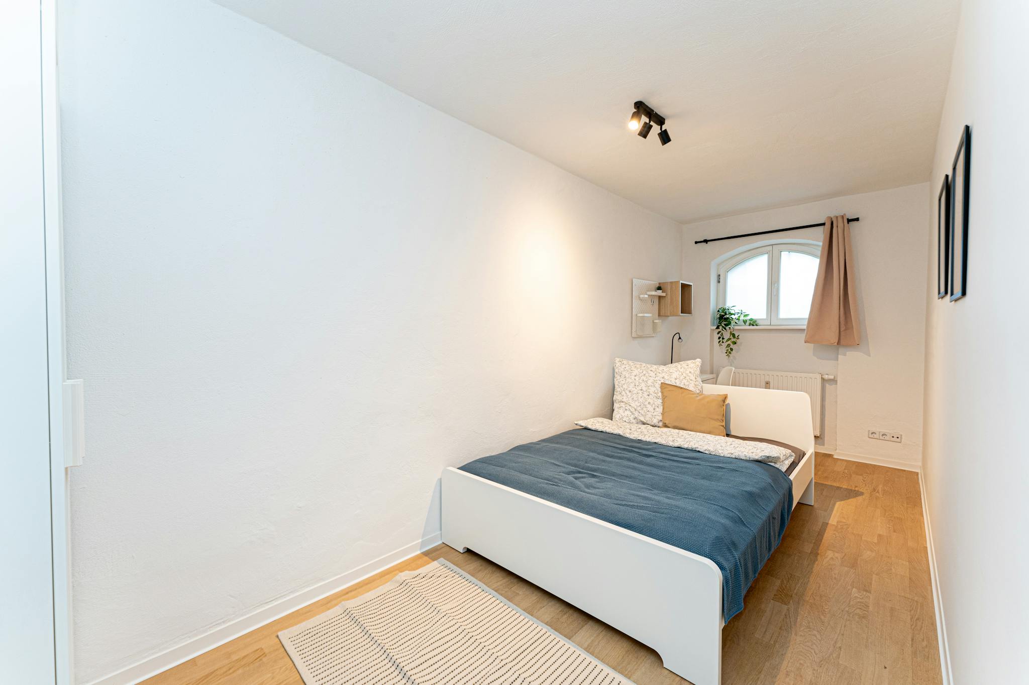 Johannsenstraße, Potsdam preview