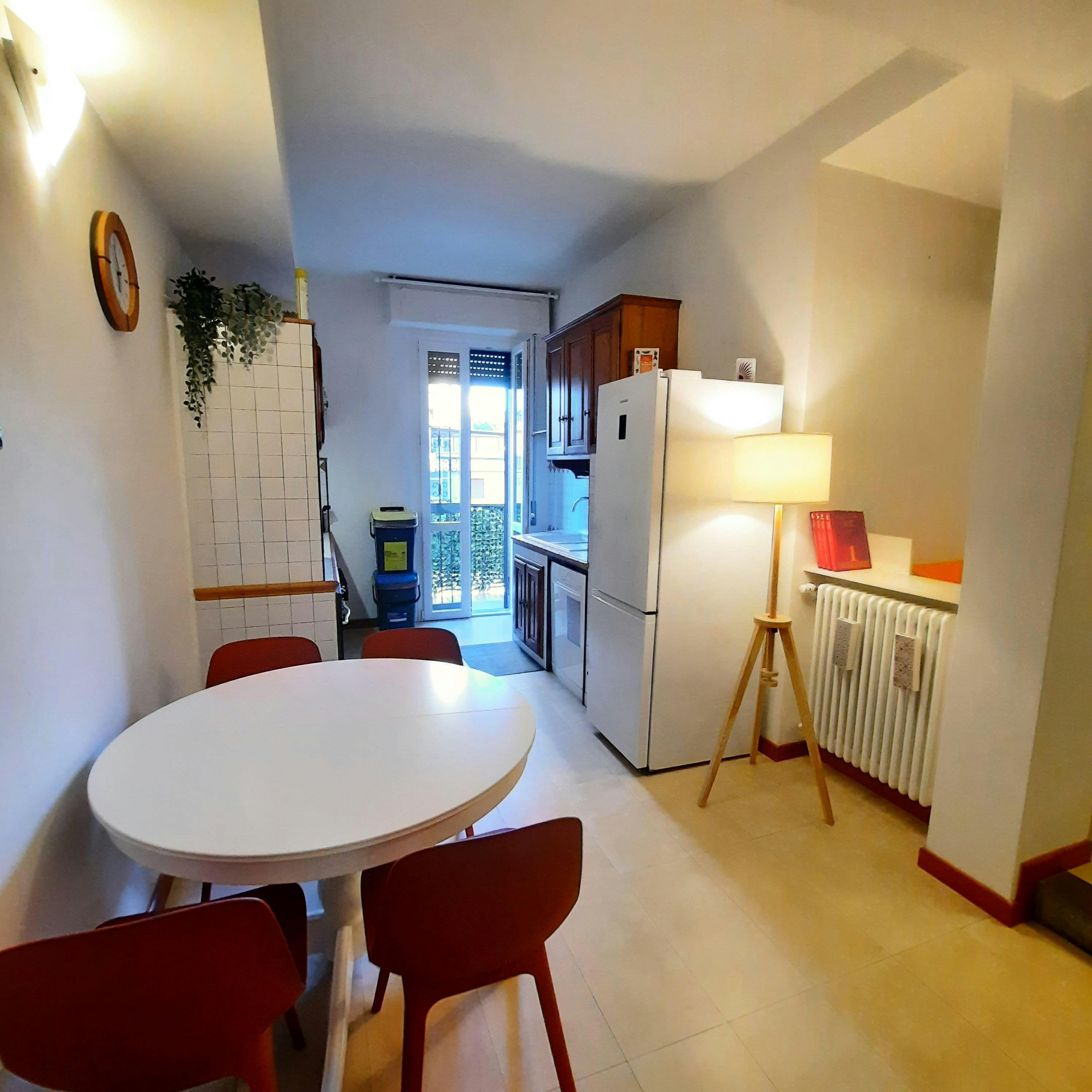 Apartment for rent for €1,800 per month in Florence, Via Enrico Forlanini
