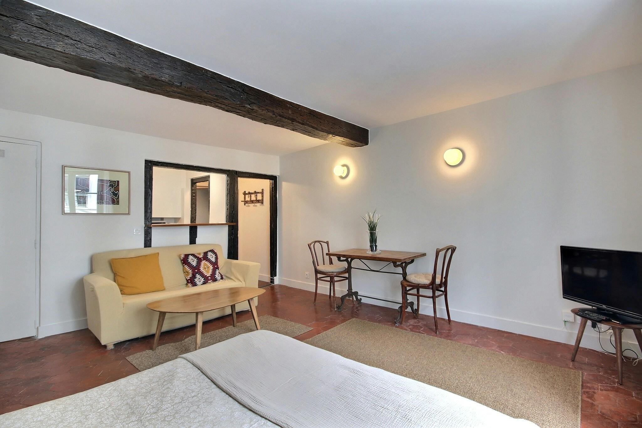 Appartement – Paris, 8th Arrondissement - Plus