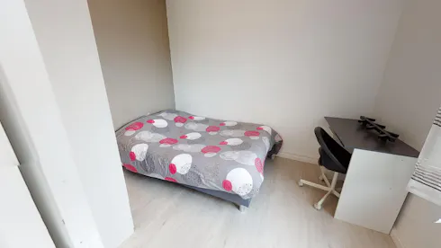 Private room for rent on Boulevard Mansart, Dijon