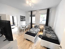 Apartament de închiriat pentru 2.700 EUR pe lună în Duisburg, Dr.-Wilhelm-Roelen-Straße