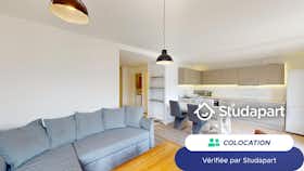 Private room for rent for €490 per month in Chambéry, Avenue de Turin