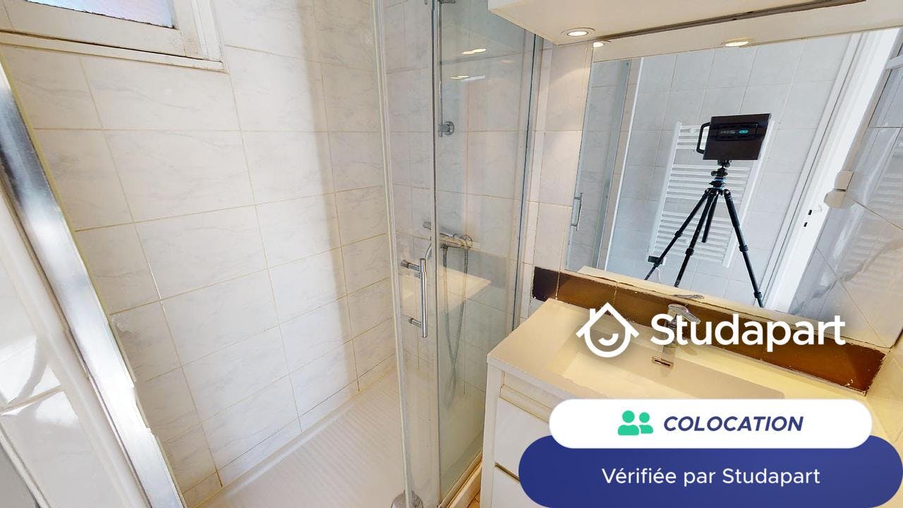 Private room for rent on Rue Franz Liszt, Saint-Martin-d’Hères - Ansicht 3