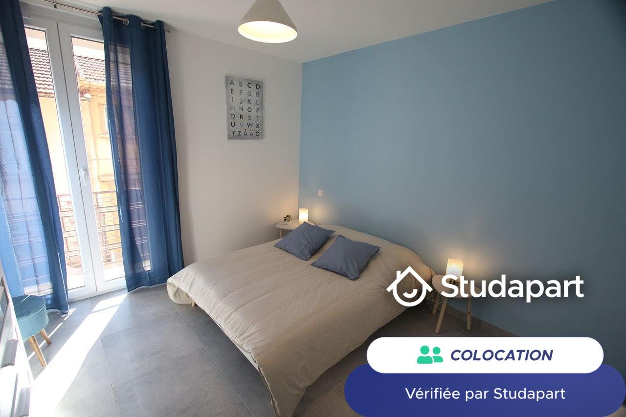 Private room for rent on Avenue de Valbourdin, Toulon – pohled 5